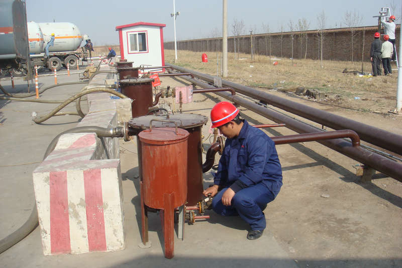 2012513135411618.jpg