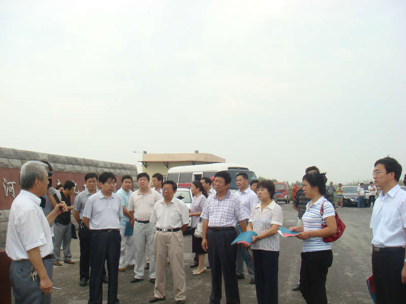 2012811102455869.jpg